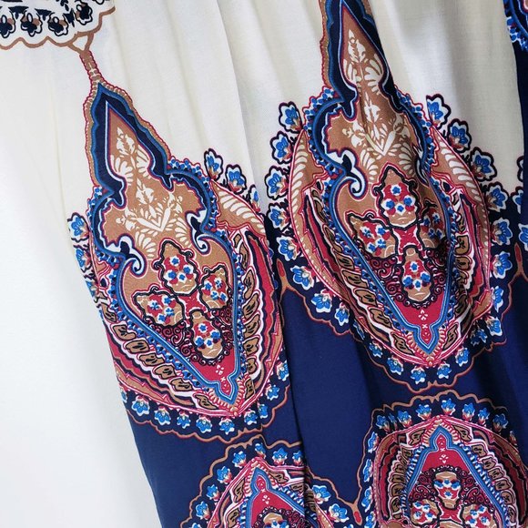 Women's Ivory Blue Indian Paisley Sleeveless Tie Neck Knee Length Sheath Dress - Picture 5 of 10